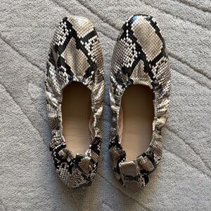 H&M snakeskin print ballet flats